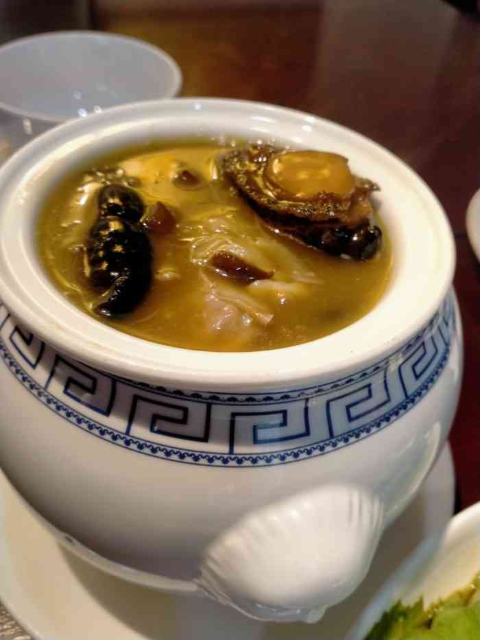 香港聚强佛跳墙(中海花湾店)-"[服务铃]服务:老板娘是个很热情的掌柜.