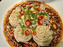 -嫩芽 ·地道重庆菜(十八梯露台夜景店)