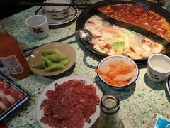 -鸿姐老火锅(疁城新天地店)