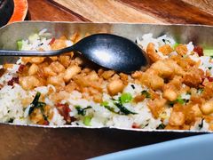 -蜜桃餐厅·伴山(湖滨商业街店)