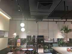 -luutosa  cafe & tea 鹿兔山