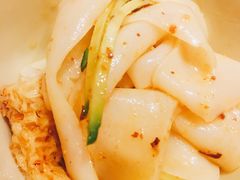 羊毛工镇凉皮-丝路金桃·新疆菜(徐汇店)