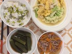 -鲸育宝宝月嫂(徐汇店)