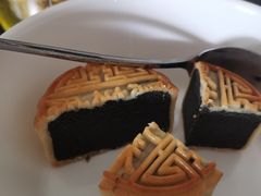 广式黑芝麻月饼-中粮丰通（北京)食品有限公司