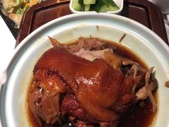 本帮八宝蹄膀(肘子)-玉玲珑(陆家嘴店)
