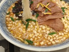 -陈熹公民族美食文化餐厅(中华广场店)