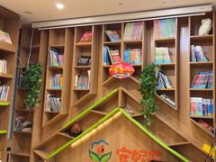 -安妮花英语·青少儿(海格堡店)