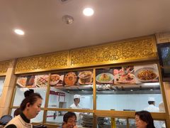 -汗腾格里·风味餐厅(新疆驻京办店)
