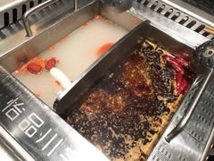 -怡品川宇火锅(宝立方店)