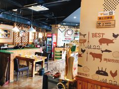 大堂-阿里巴巴海鲜烧烤家常菜(黄岛店)