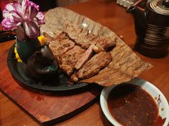 -8PINTS八品脱·日料·烧鸟·精酿小酒馆(莘庄店)