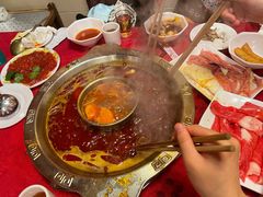 -山城年华老火锅(玉林店)