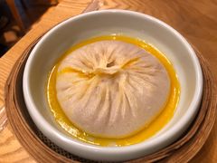 招牌超大号纯蟹粉汤包-一品小笼(金融街店)