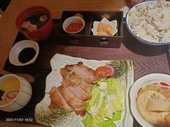 照烧鸡排定食-味太助·银饭食堂(中华城店)