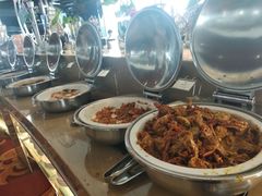 -荣誉国际酒店-云顶旋转餐厅