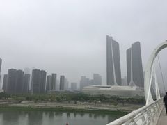 -南京眼步行桥