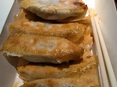-鲜鲜锅贴(荆山路店)