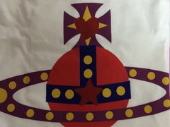 -Vivienne Westwood(上海来福士广场店)