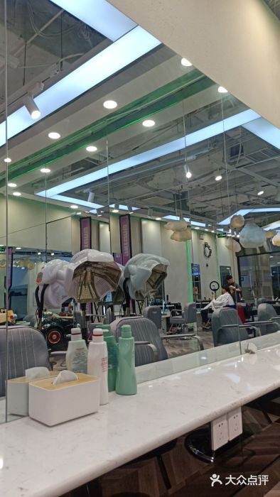 慕名造型(济宁太白路万达广场店)图片
