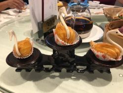 金枕榴莲天鹅酥-安蒂娅美兰酒店·宴会厅