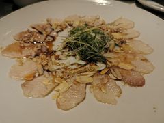 -穹六人间 people 6(岳阳路店)