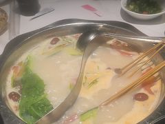 -佰人王串串香火锅(洋珠巷店)