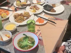 -松咖啡自助餐厅·松北香格里拉
