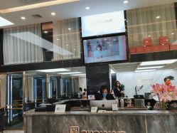 -苏奇发型·烫发染发