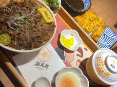 当家肥牛烧肉丼-桃花丼烧肉饭(凯丹商场店)
