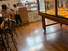 面包甜点陈列柜-窑滚面包专门店(马鞍山金鹰店)