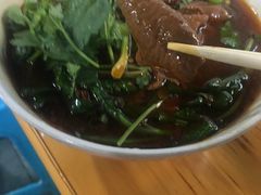 -越洋肖氏老米线(杨家坪店)