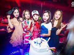 -Club Queen皇后酒吧