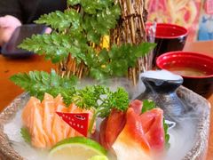 三文鱼刺身-鳗鱼家·深夜食堂(军博店)