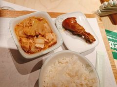 -老乡鸡(上海白玉兰广场店)