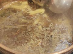 -阿山卓·野生菌火锅·纳西火塘烤肉