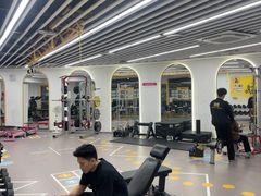 -超鹿运动(大唐世家店)
