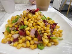 -江城燕子大排档(江汉路步行街店)