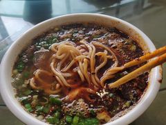 -吾穆勒蓬灰牛肉面·清真(北滨河中路店)