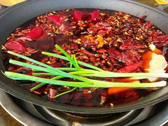 -黄潇洒老火锅(九眼桥宏济巷店)