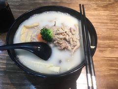 -鸭小妹鸭血粉丝(老门东店)