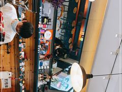 -Be Lived Cafe比例咖啡(摩天轮店)
