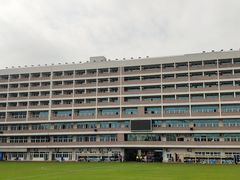 -燕子岗体育场