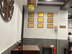 -长人馄饨铺(解放街店)