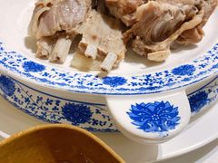 精品手把肉-巴音浩日娲·蒙餐(双林东路店)