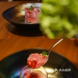 中秋前，吃的永利宫谭国锋老师和W何励华老师联手演绎的