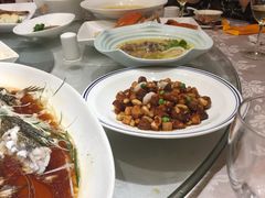 -品悦酒店(三林古镇店)