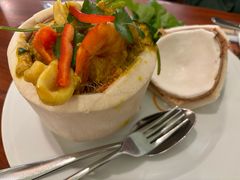 -Thai Pothong Restaurant