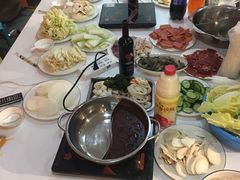 -麓舍全景太湖温泉别墅团建拓展会议亲子