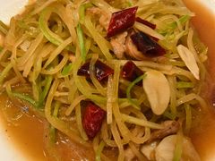 -泉畔人家·老济南经典鲁菜(大明湖店)