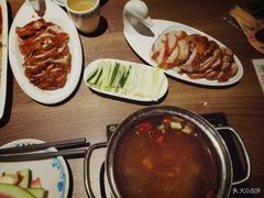 -龙聚德北京烤鸭(沙坪坝华宇A馆店)